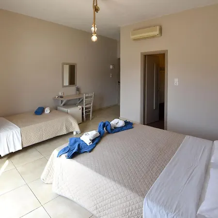 Hotel Kohili Kolibithra In Tinos 2*