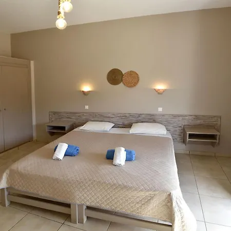 Kohili Kolibithra In Tinos